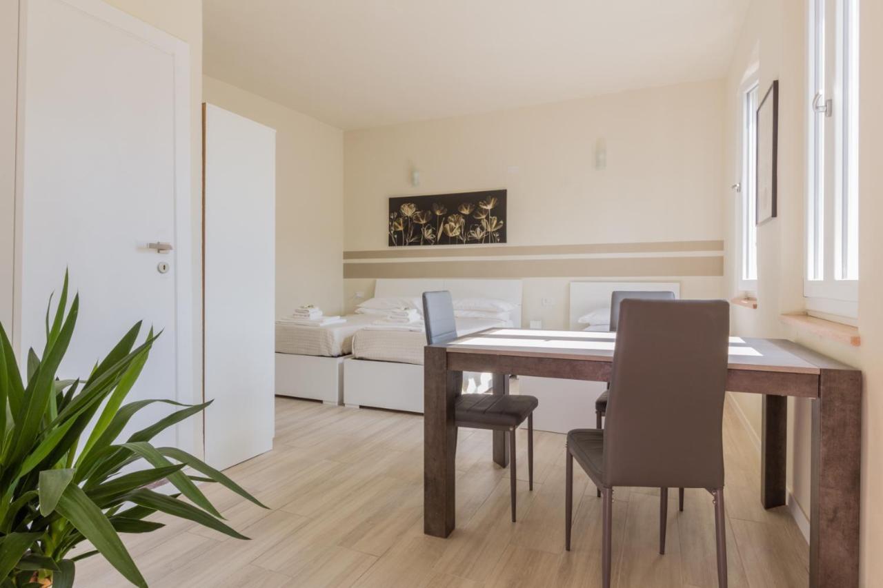 פיאצ'נצה Center Rooms מראה חיצוני תמונה